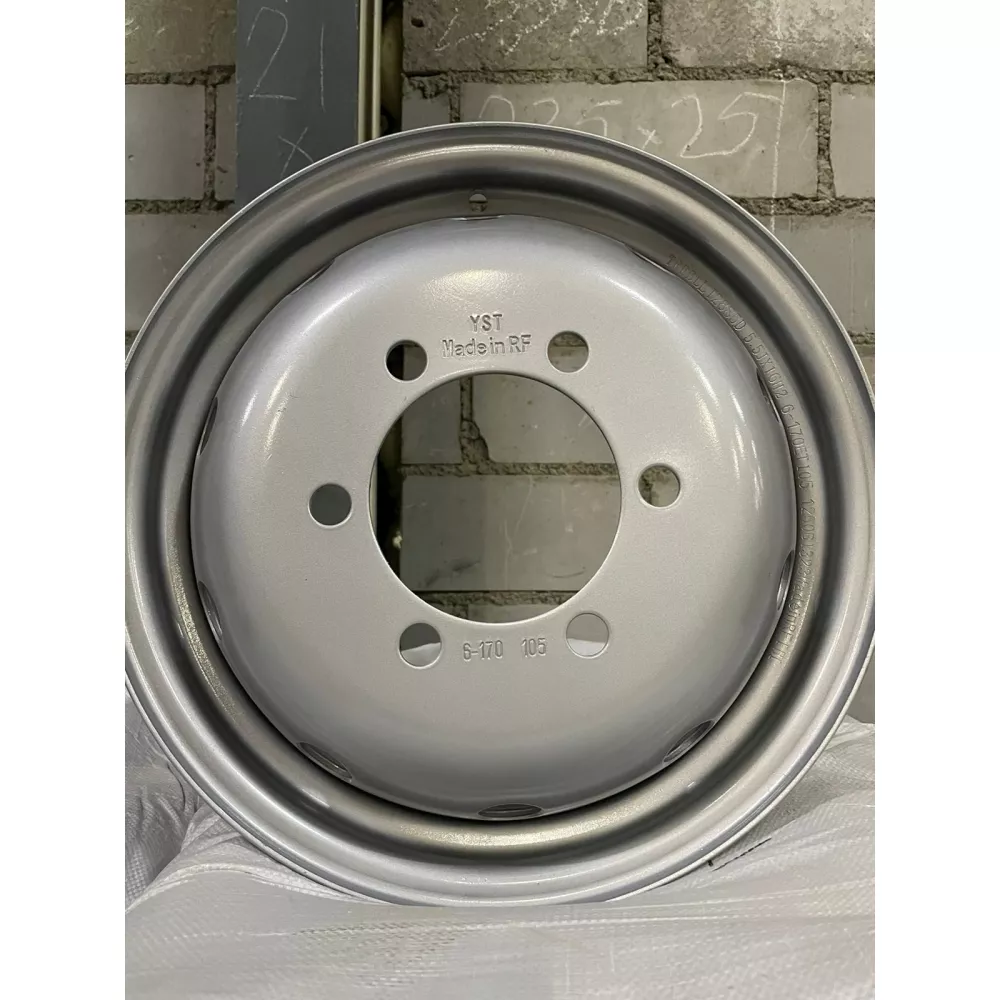 Диск 5,50х16  TREBL ET-105 PCD 6x170 D 130 в Добрянке