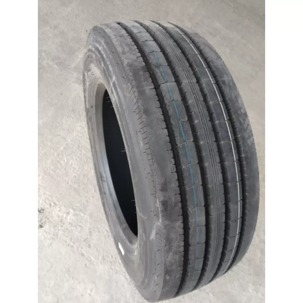 Грузовая шина 295/60 R22,5 Long March LM-216 18PR в Добрянке