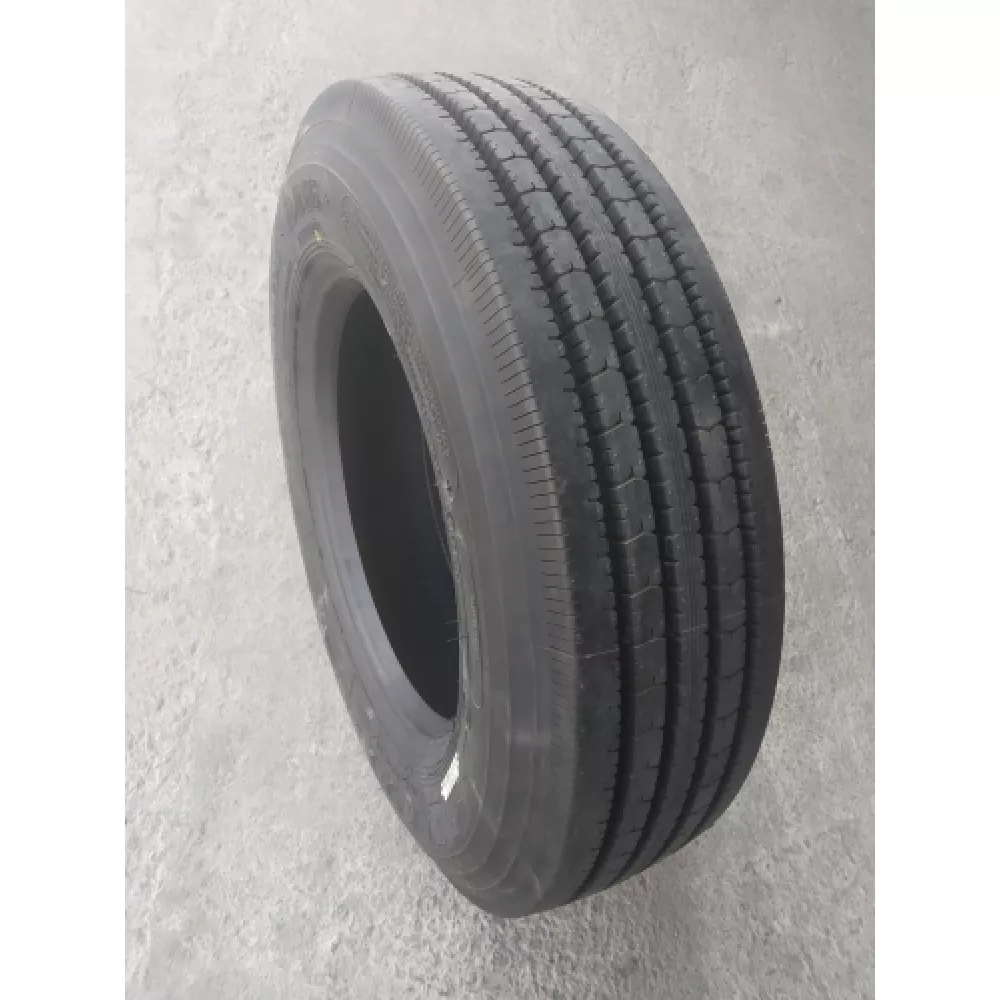 Грузовая шина 215/75 R17,5 Long March LM-216 16PR в Добрянке