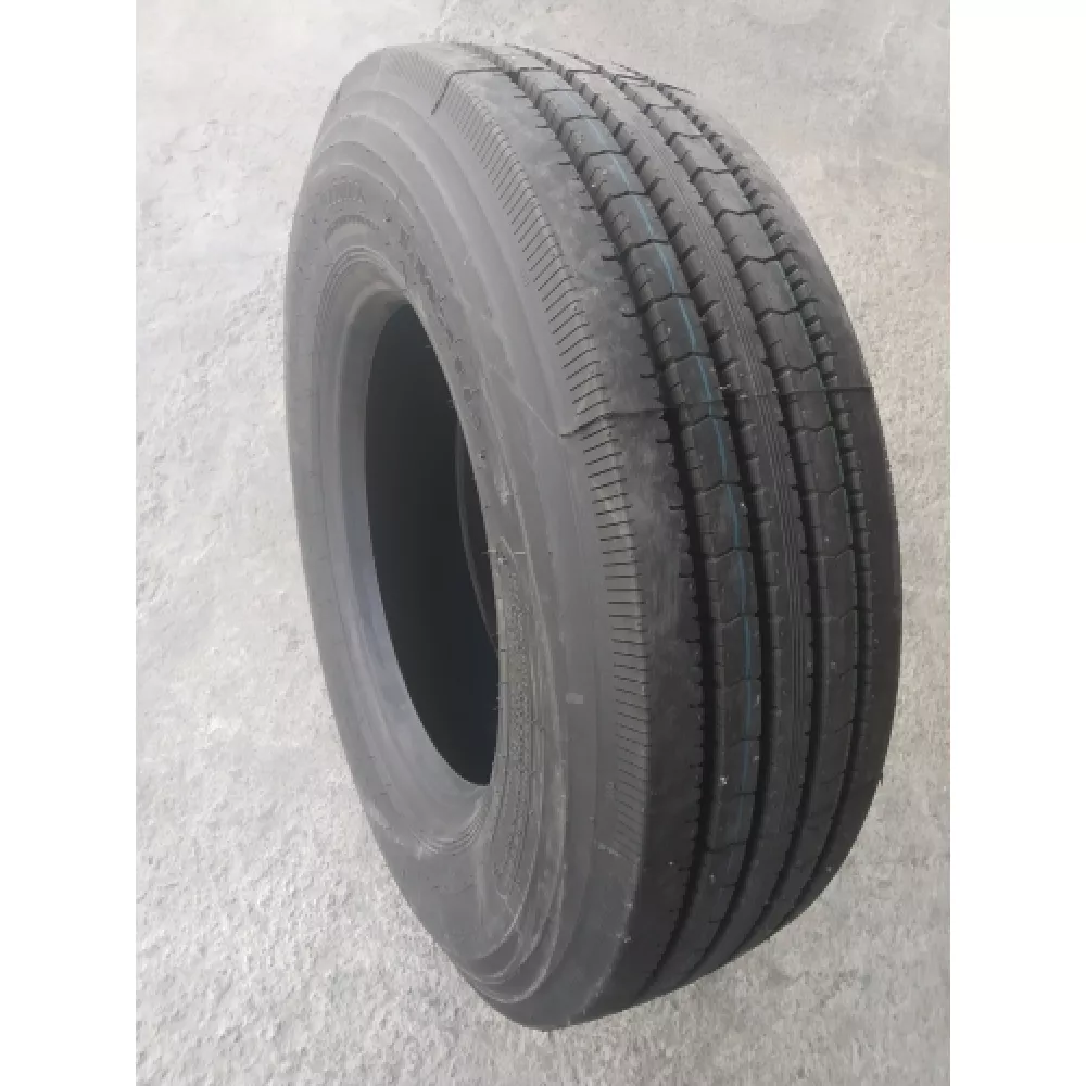 Грузовая шина 235/75 R17,5 Long March LM-216 18PR в Добрянке